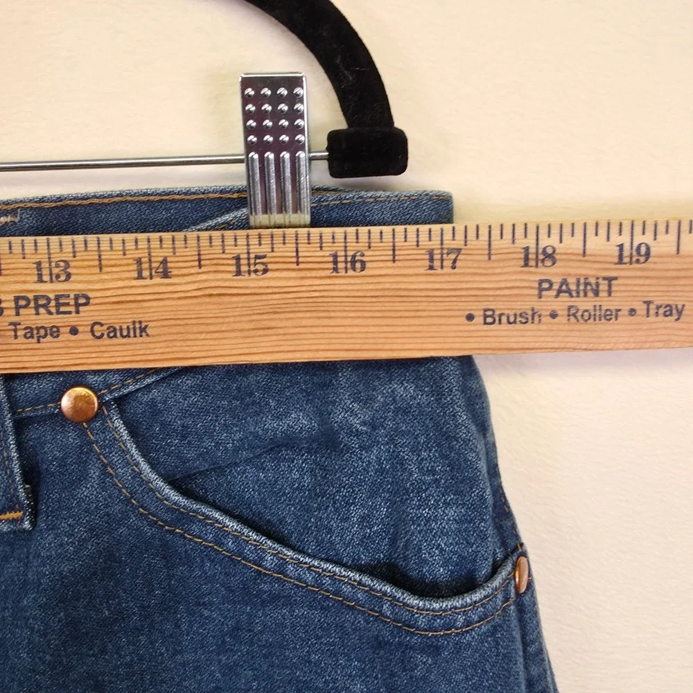 Wrangler Jeans Mens 36x32 Blue Cowboy Cut Original Fit Medium Wash Denim Western